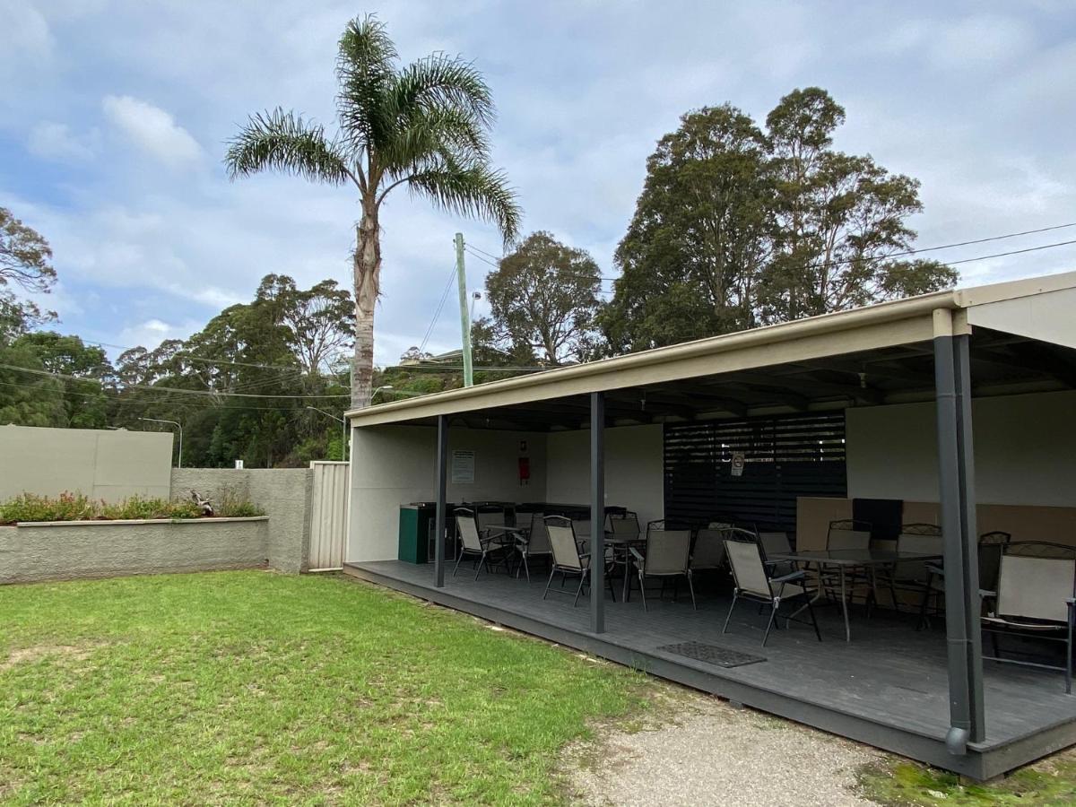 Hanging Rock Family Motel Batemans Bay Eksteriør billede